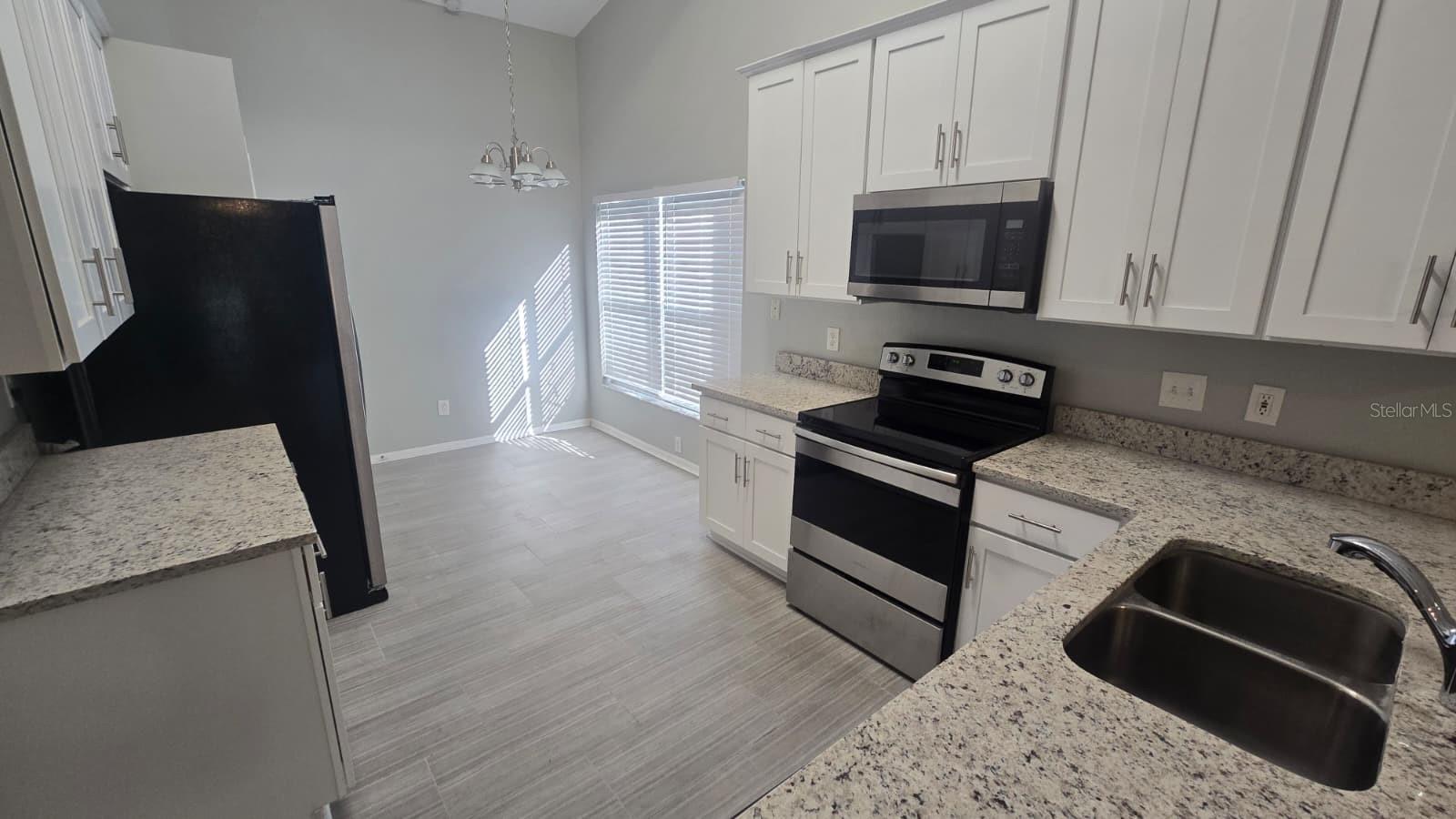 Image 6 of 18 For 1725 Elk Spring Drive