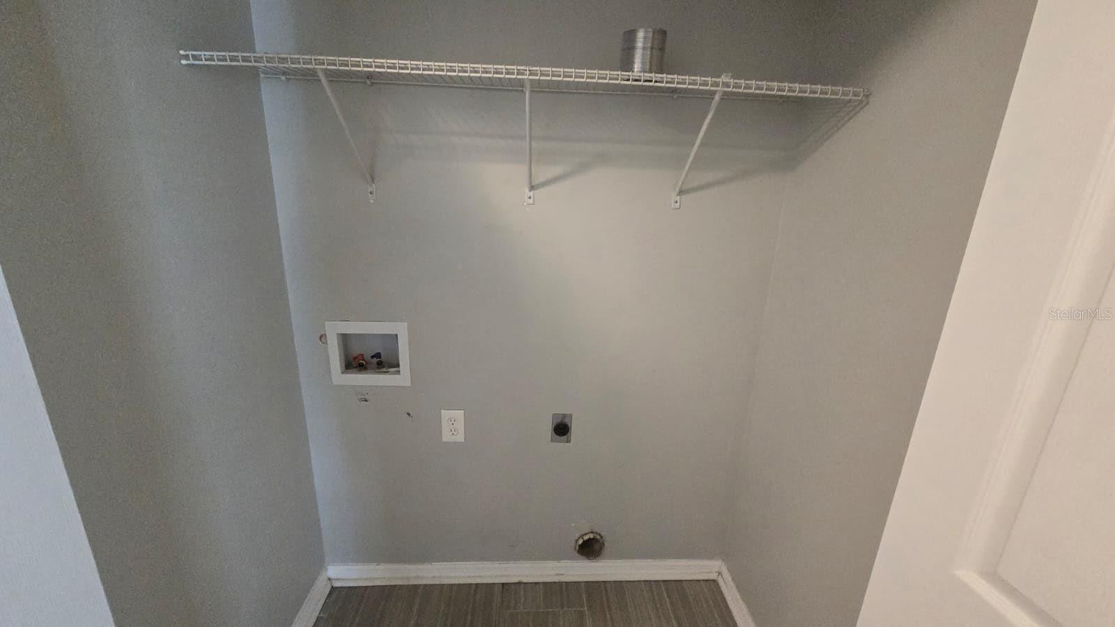 Image 8 of 18 For 1725 Elk Spring Drive