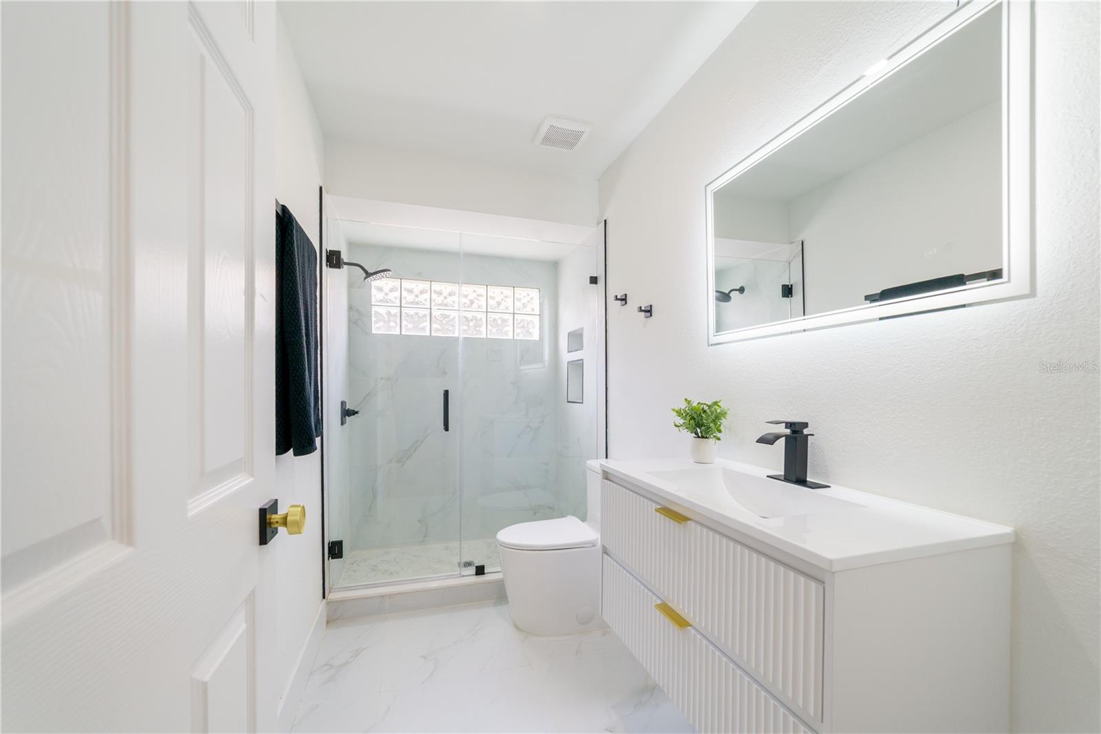 Image 11 of 59 For 3149 Canal Drive