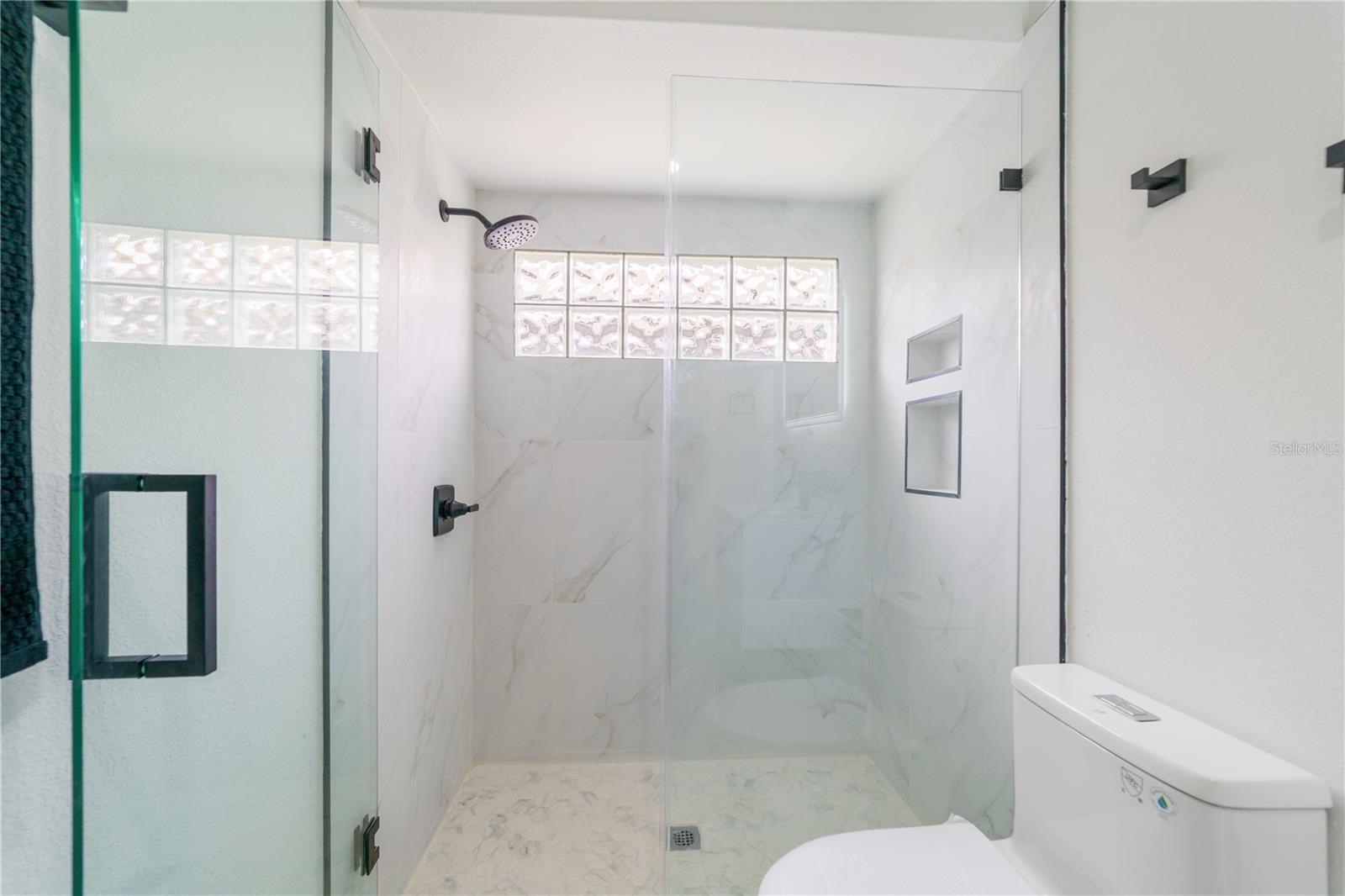 Image 12 of 59 For 3149 Canal Drive