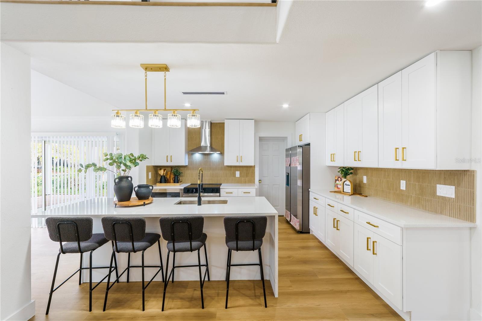 Image 15 of 59 For 3149 Canal Drive