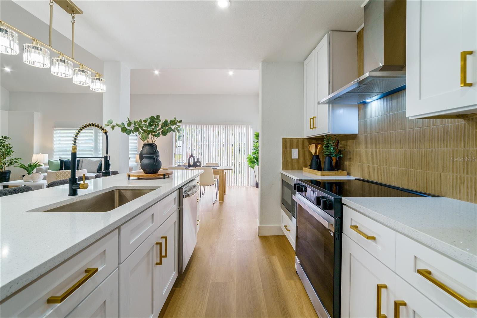 Image 17 of 59 For 3149 Canal Drive