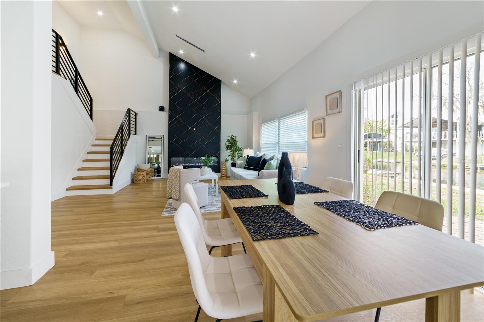 Image 21 of 59 For 3149 Canal Drive