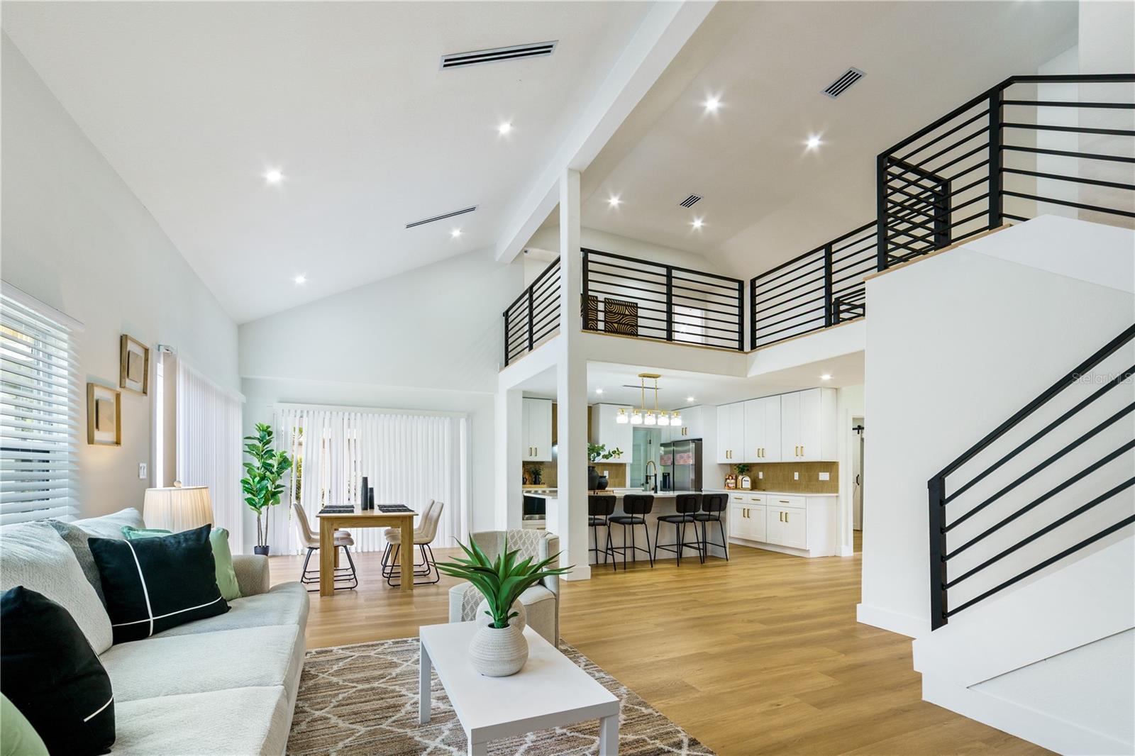 Image 23 of 59 For 3149 Canal Drive