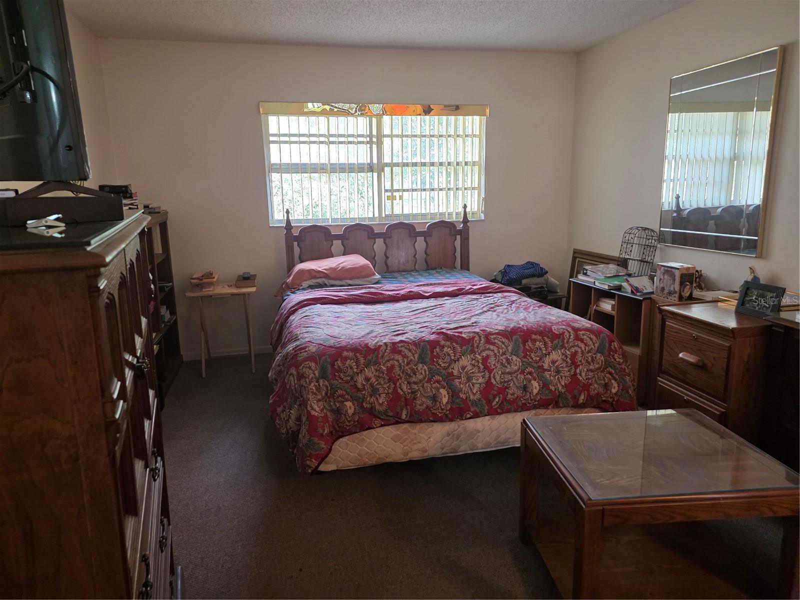 Image 17 of 33 For 22368 Weeks Boulevard