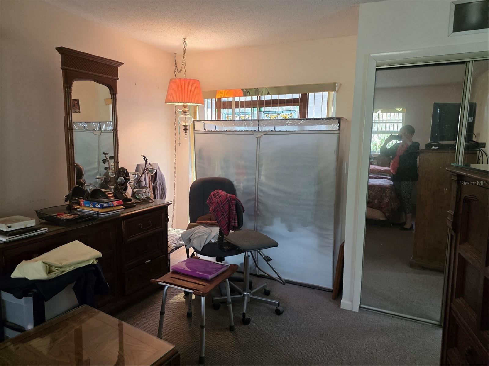 Image 18 of 33 For 22368 Weeks Boulevard