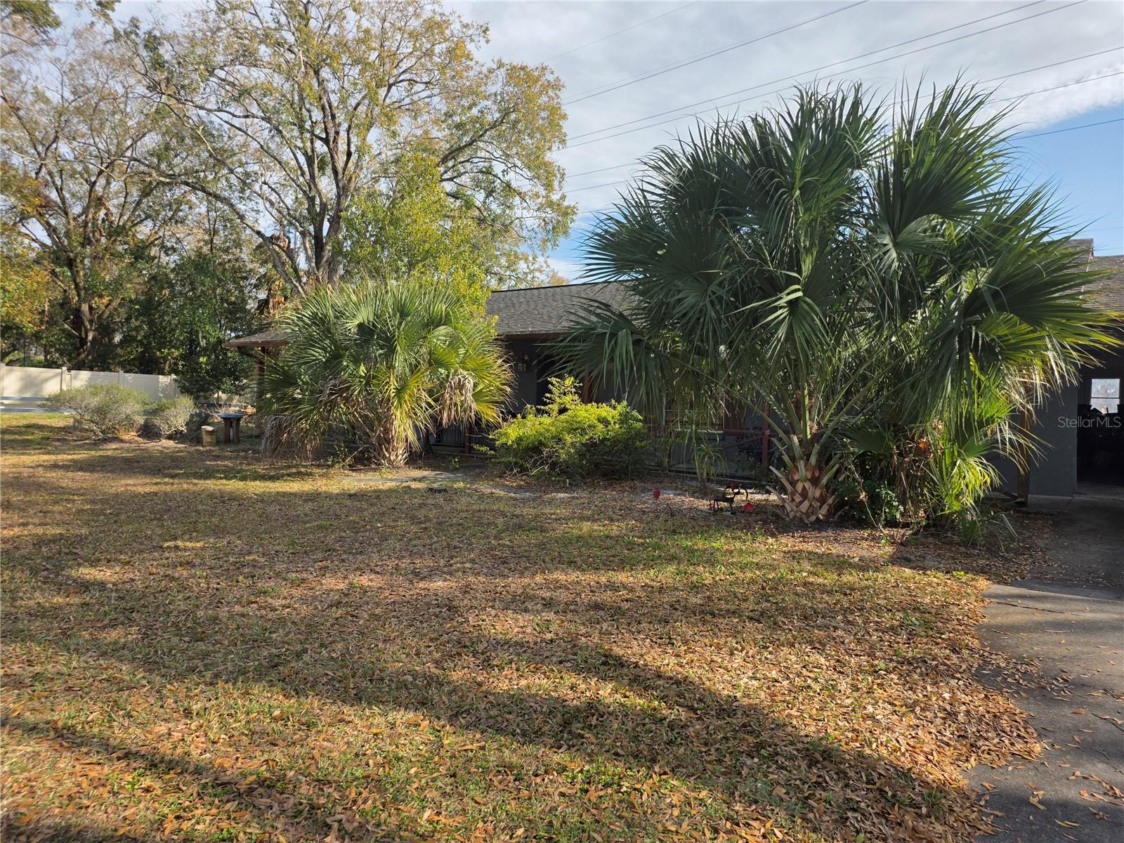 Image 27 of 33 For 22368 Weeks Boulevard