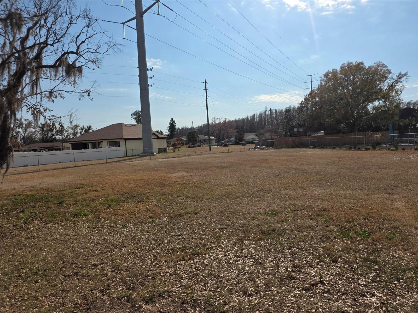 Image 32 of 33 For 22368 Weeks Boulevard