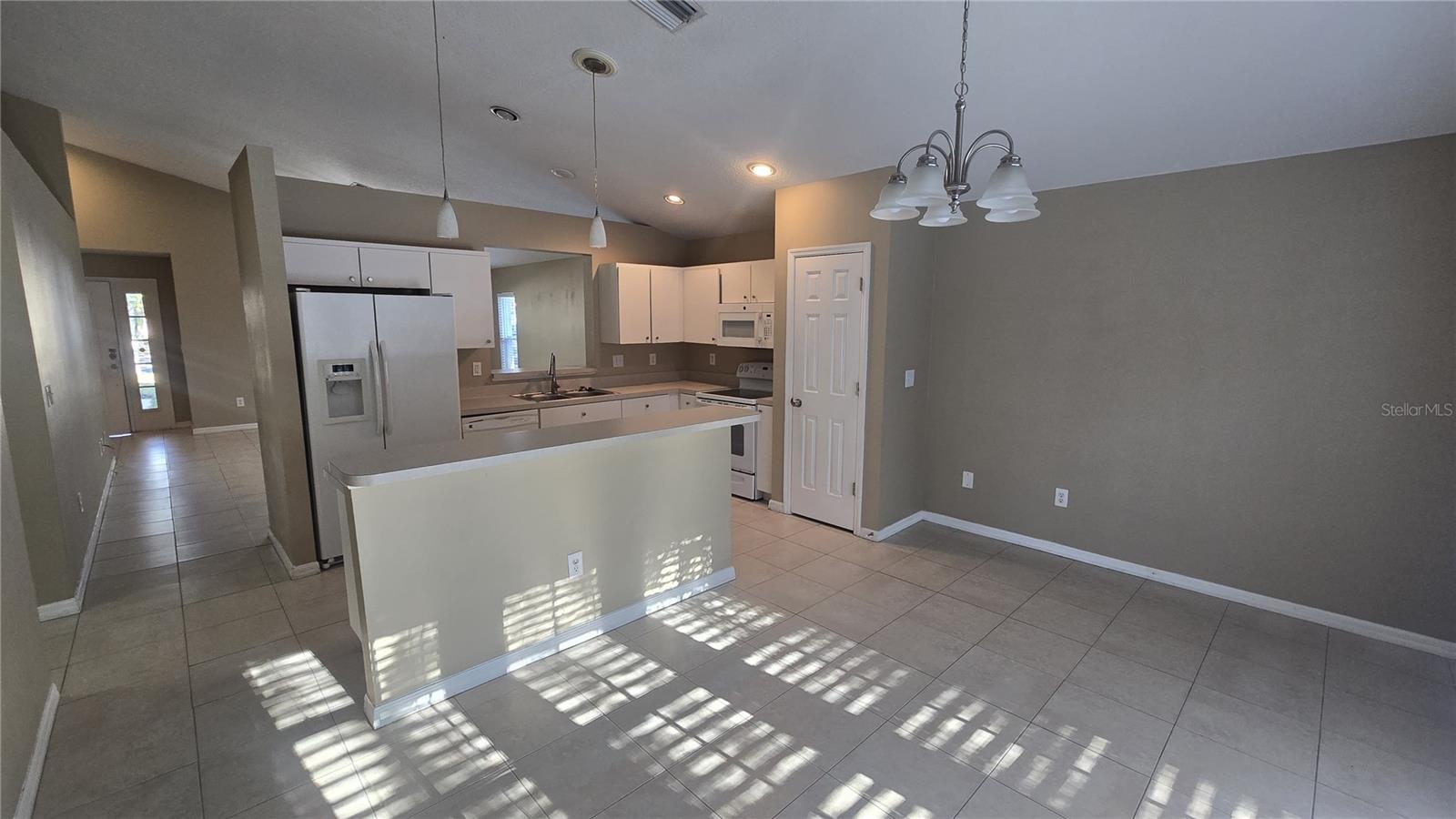 Image 2 of 12 For 6515 Summer Cove Drive