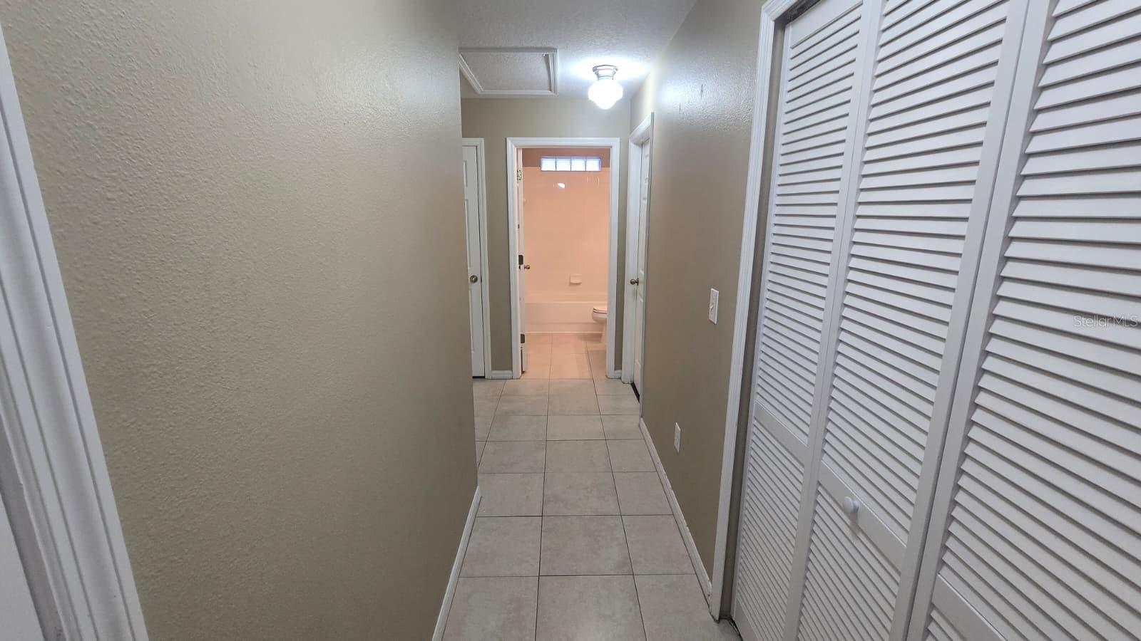 Image 4 of 12 For 6515 Summer Cove Drive