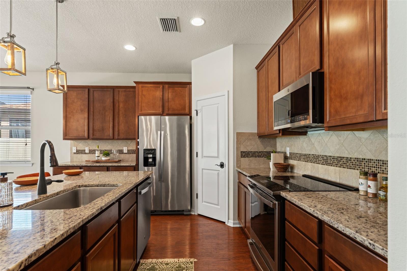 Image 4 of 72 For 8296 Olive Brook Drive