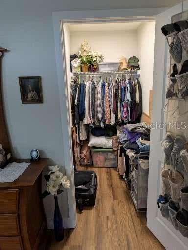 Image 23 of 30 For 11190 100th Avenue