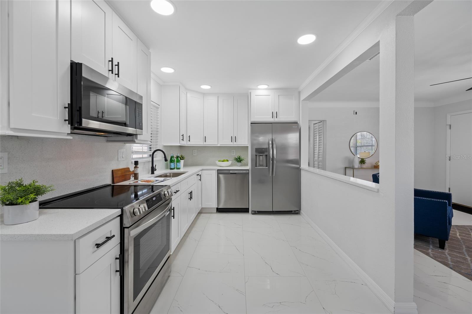 Image 11 of 52 For 7010 Boca Ciega Drive