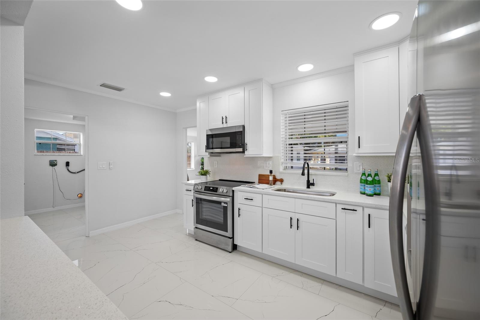 Image 14 of 52 For 7010 Boca Ciega Drive