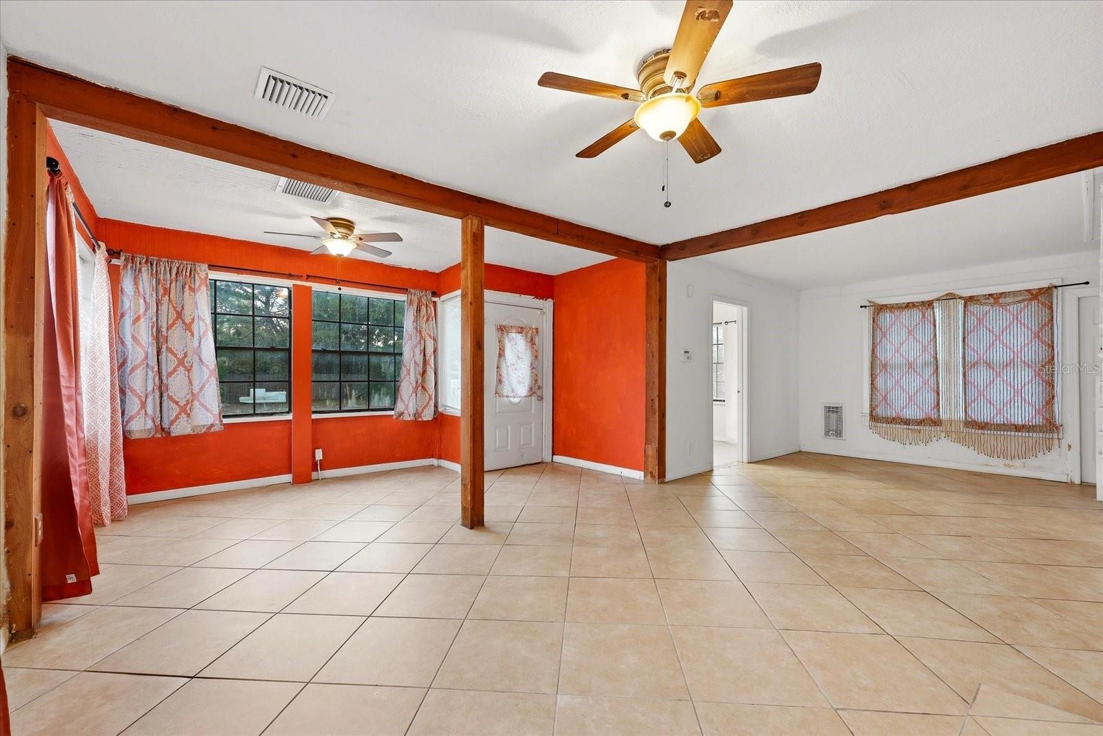 Image 3 of 21 For 1919 Quincy Street S