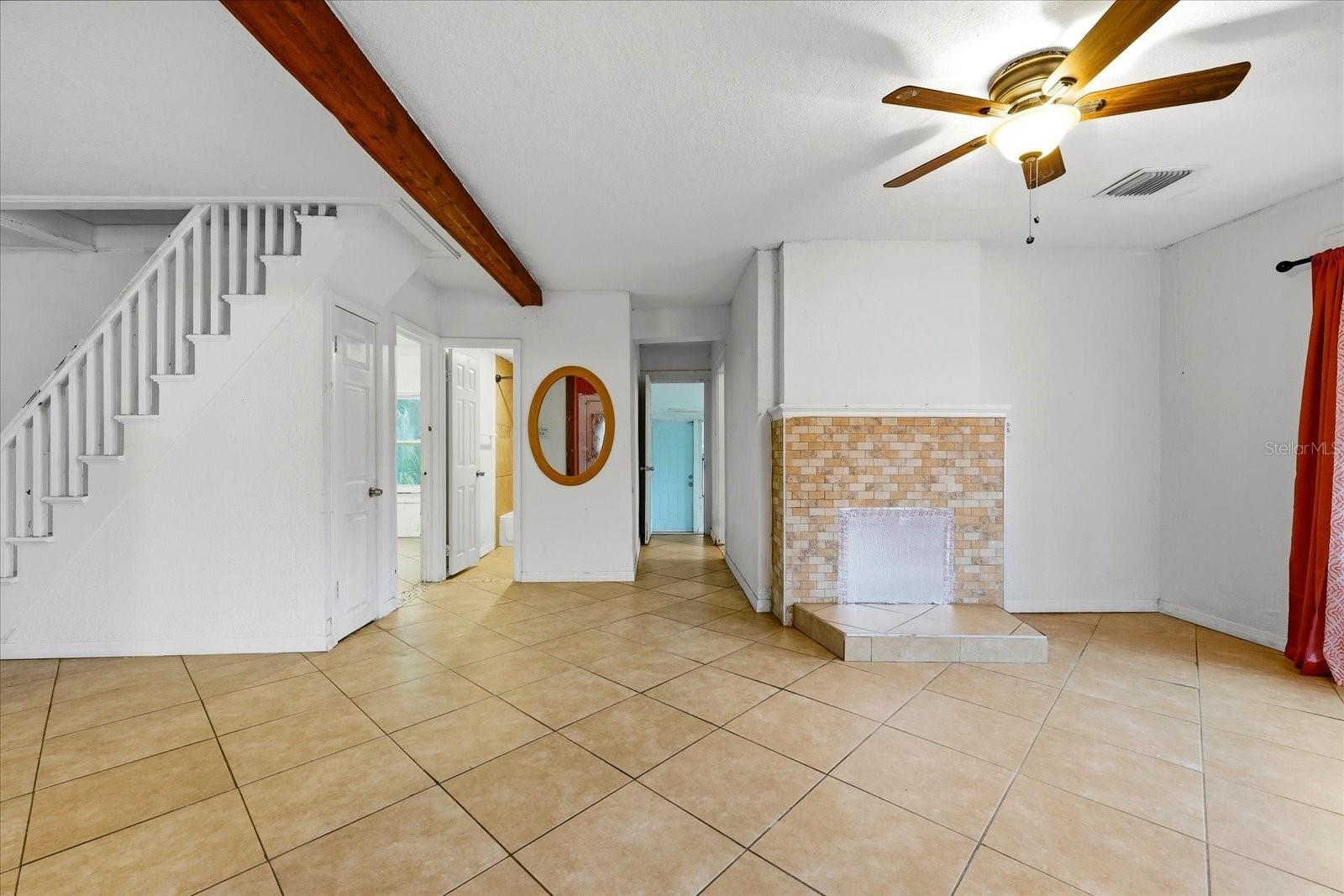 Image 5 of 21 For 1919 Quincy Street S