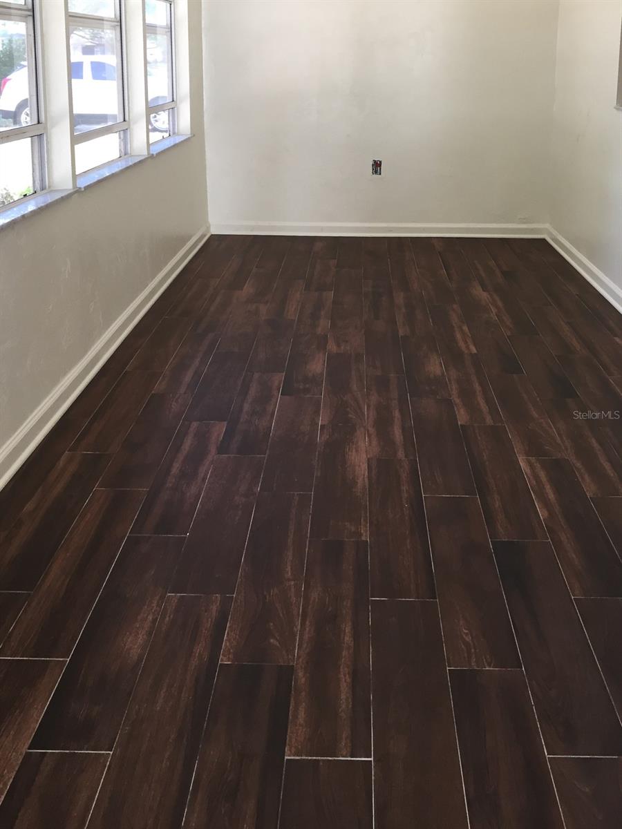 Image 10 of 53 For 238 43rd Avenue N