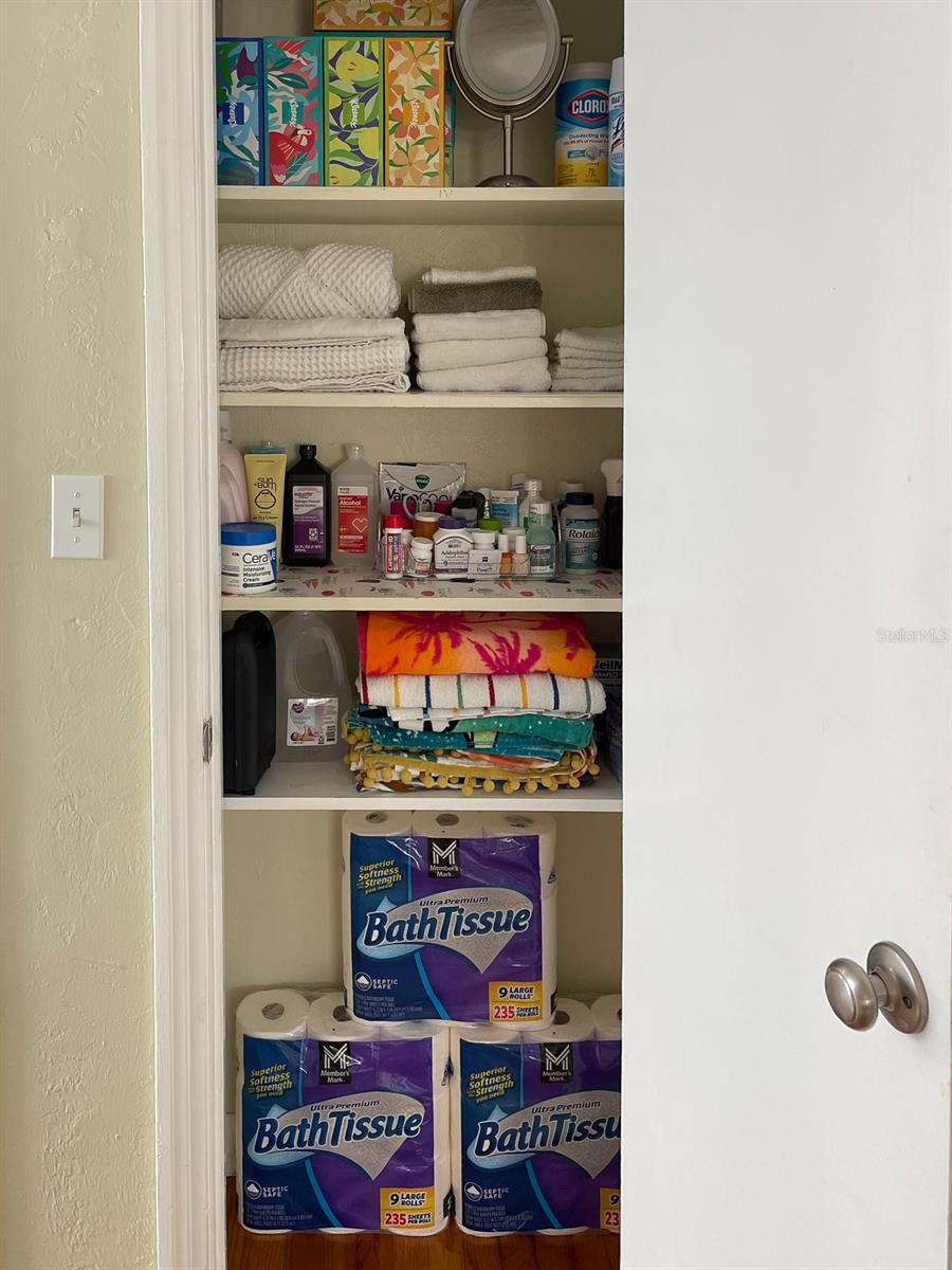 Image 17 of 53 For 238 43rd Avenue N