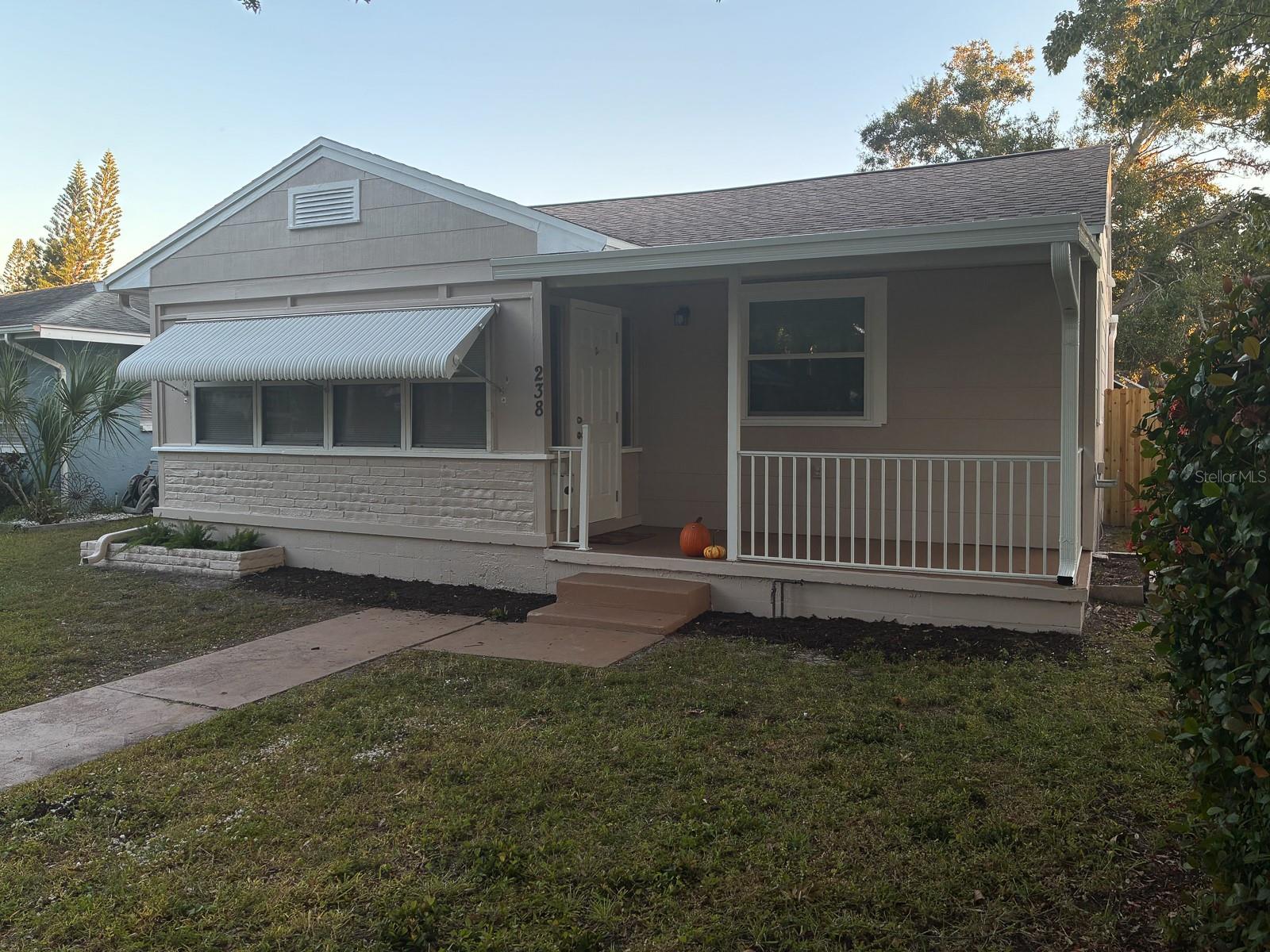 Image 2 of 53 For 238 43rd Avenue N