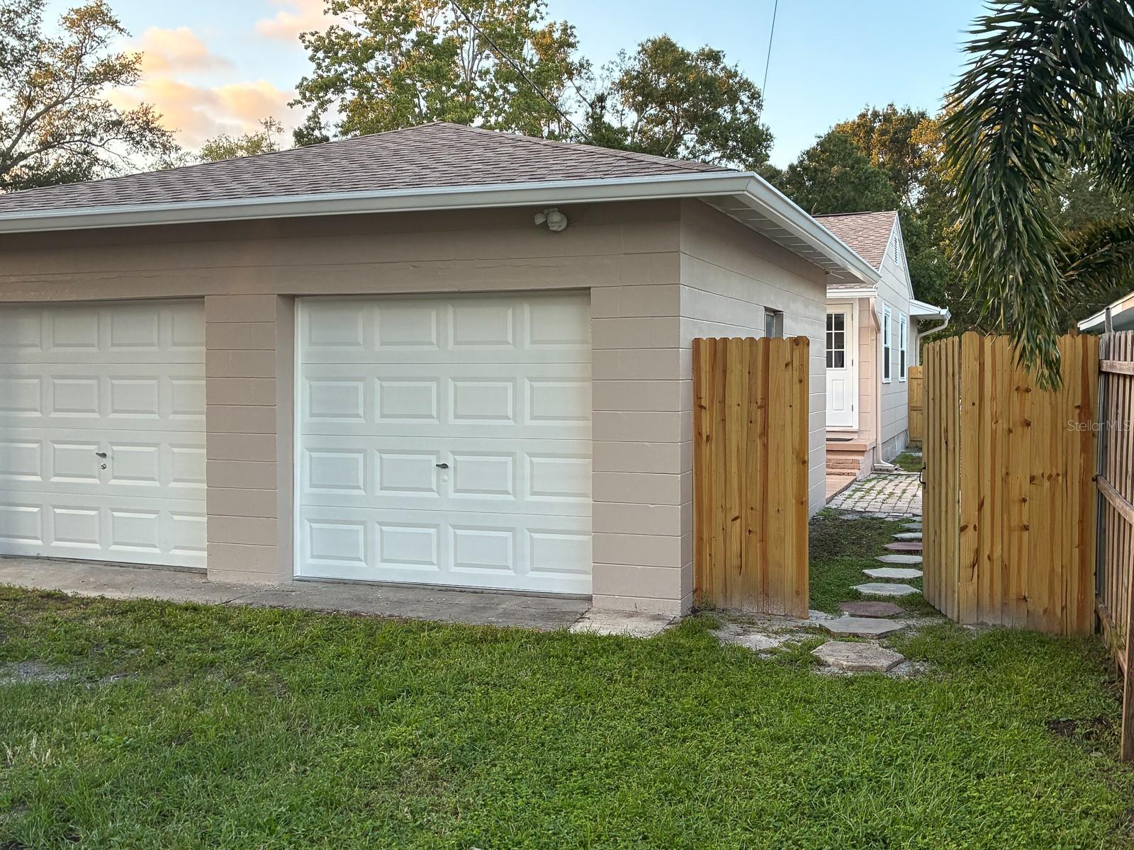 Image 21 of 53 For 238 43rd Avenue N