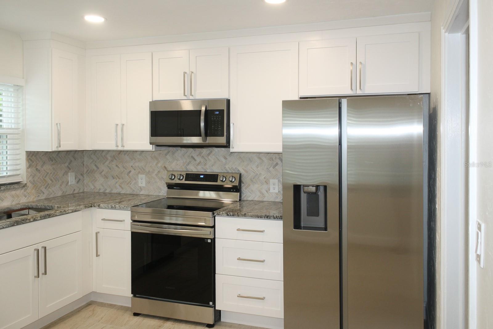 Image 4 of 53 For 238 43rd Avenue N