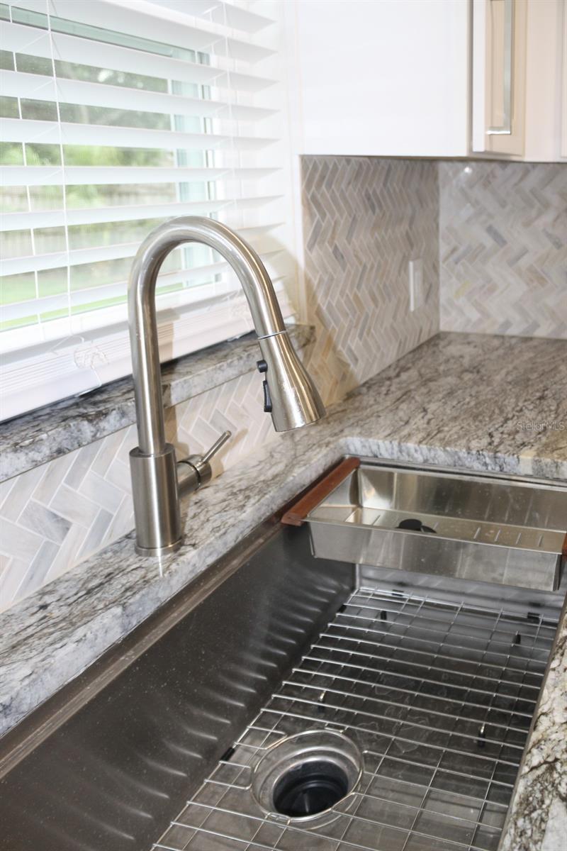 Image 7 of 53 For 238 43rd Avenue N