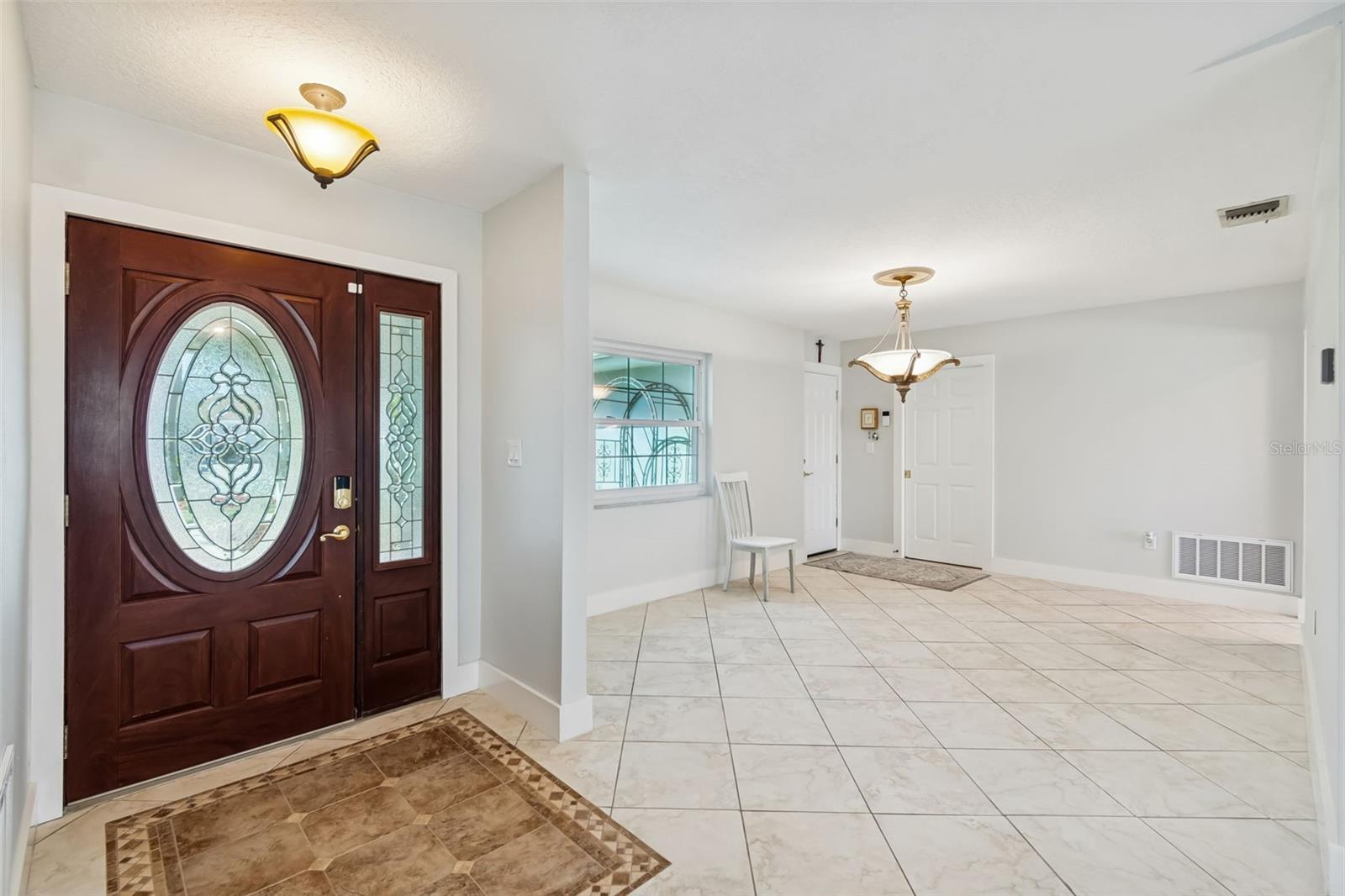 Image 11 of 50 For 9816 San Sebastian Way