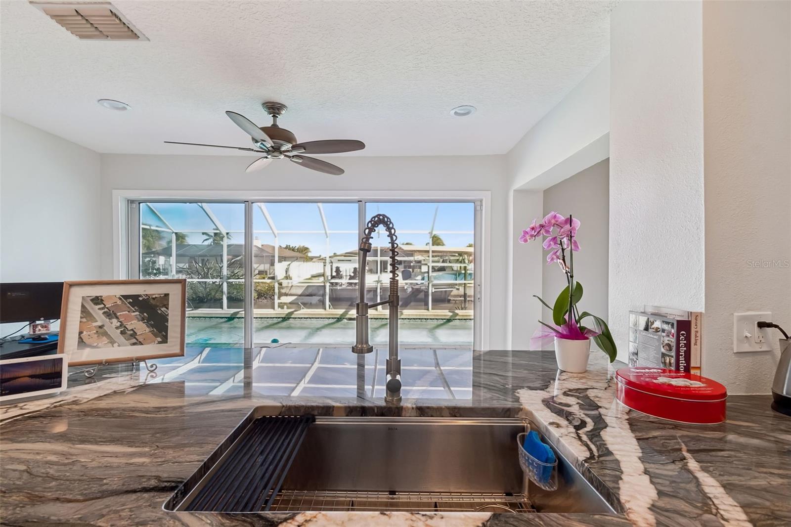 Image 13 of 50 For 9816 San Sebastian Way