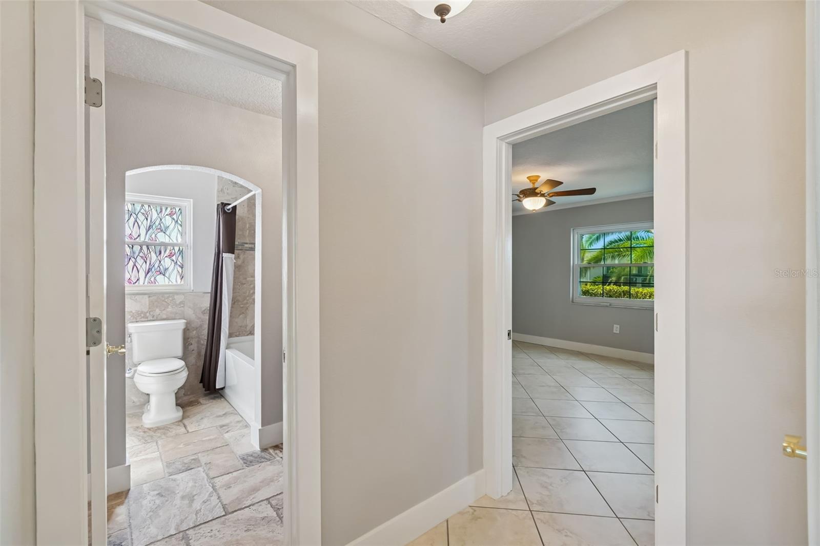 Image 25 of 50 For 9816 San Sebastian Way