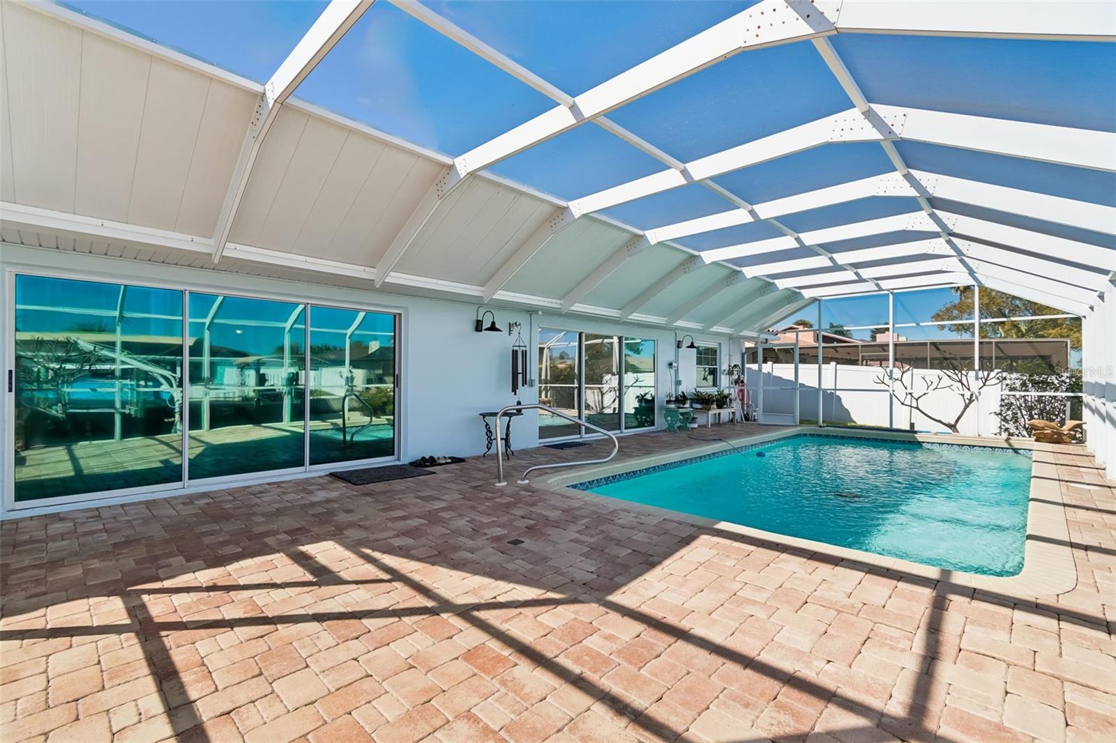 Image 31 of 50 For 9816 San Sebastian Way