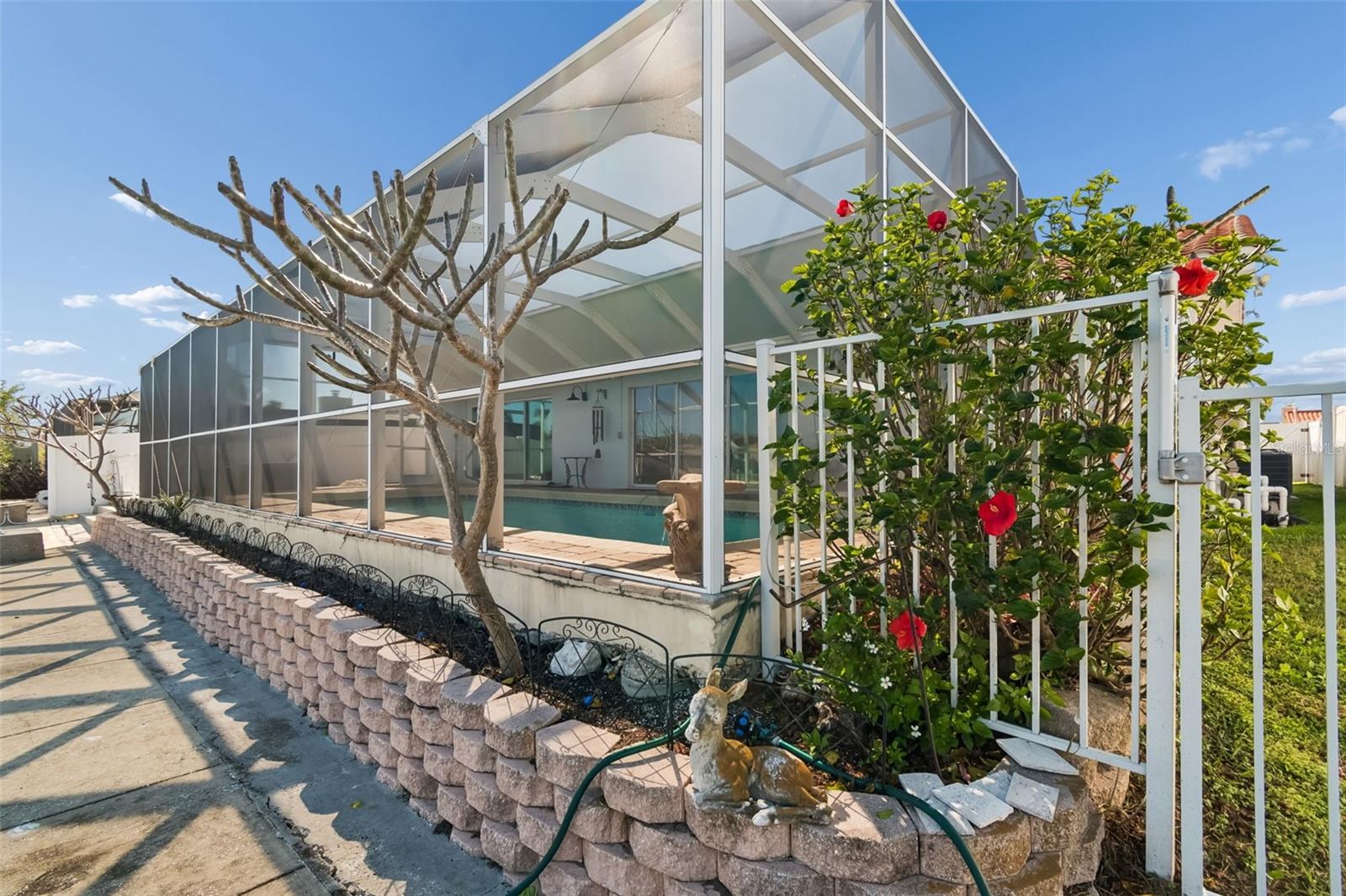 Image 39 of 50 For 9816 San Sebastian Way