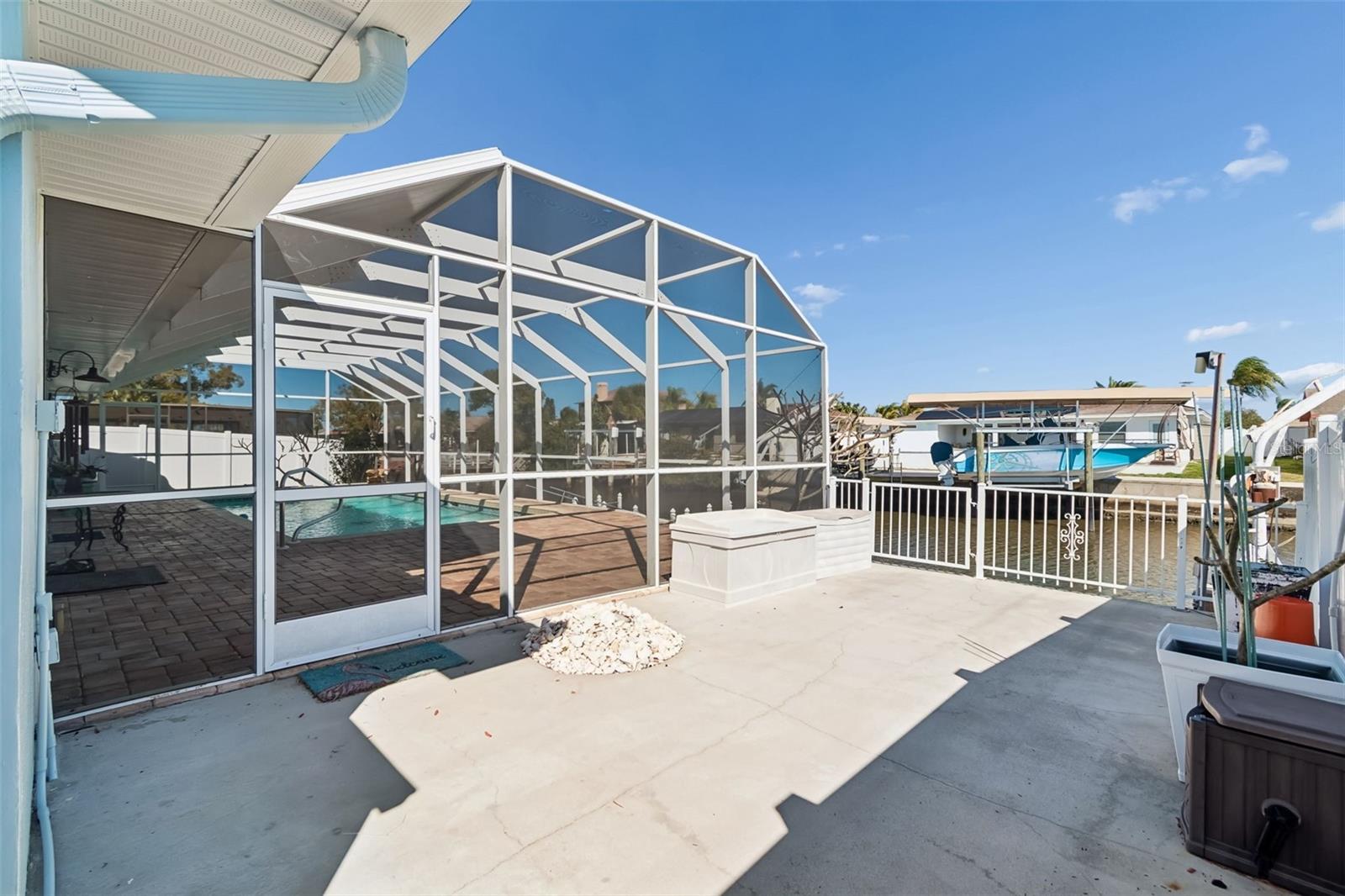 Image 40 of 50 For 9816 San Sebastian Way