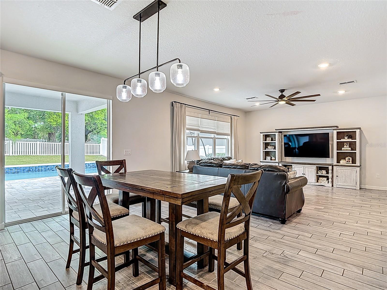 Image 37 of 82 For 769 Parsons Mooring Court