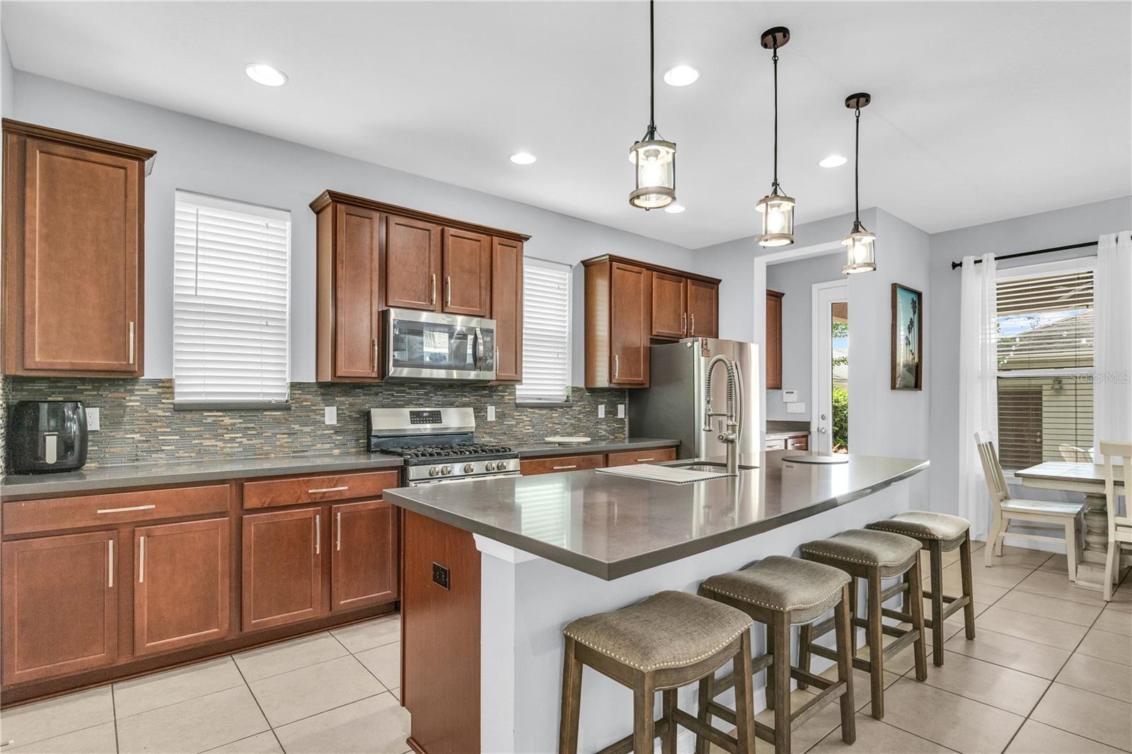 Image 8 of 40 For 7238 Milestone Drive