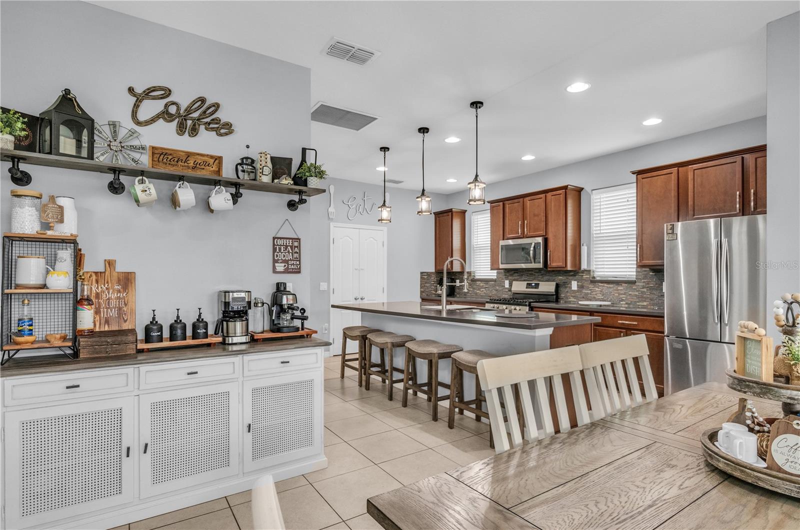 Image 9 of 40 For 7238 Milestone Drive