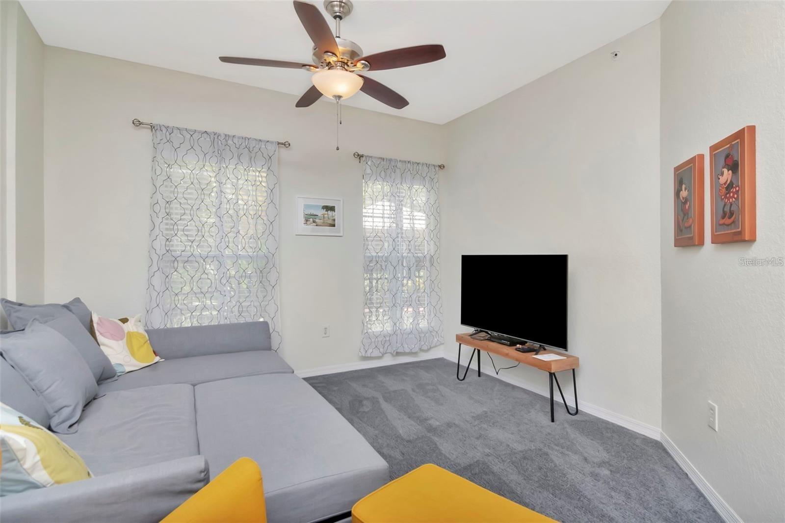 Image 15 of 37 For 504 Armenia Avenue 1311