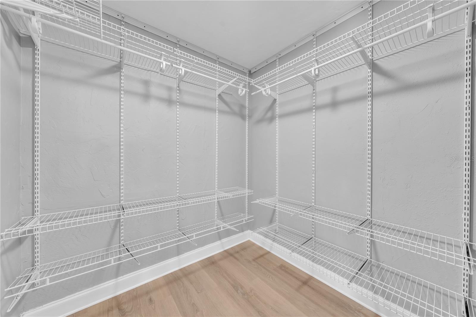 Image 26 of 45 For 314 Frances Avenue