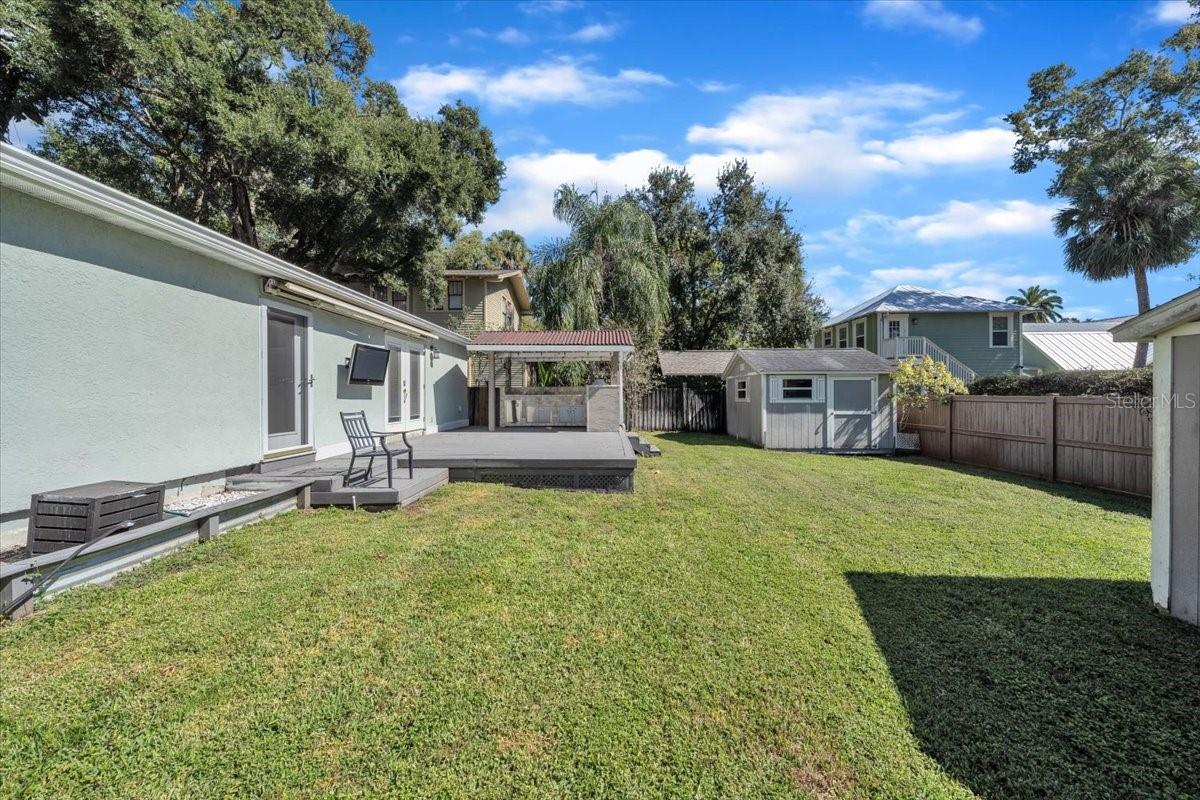 Image 44 of 45 For 314 Frances Avenue