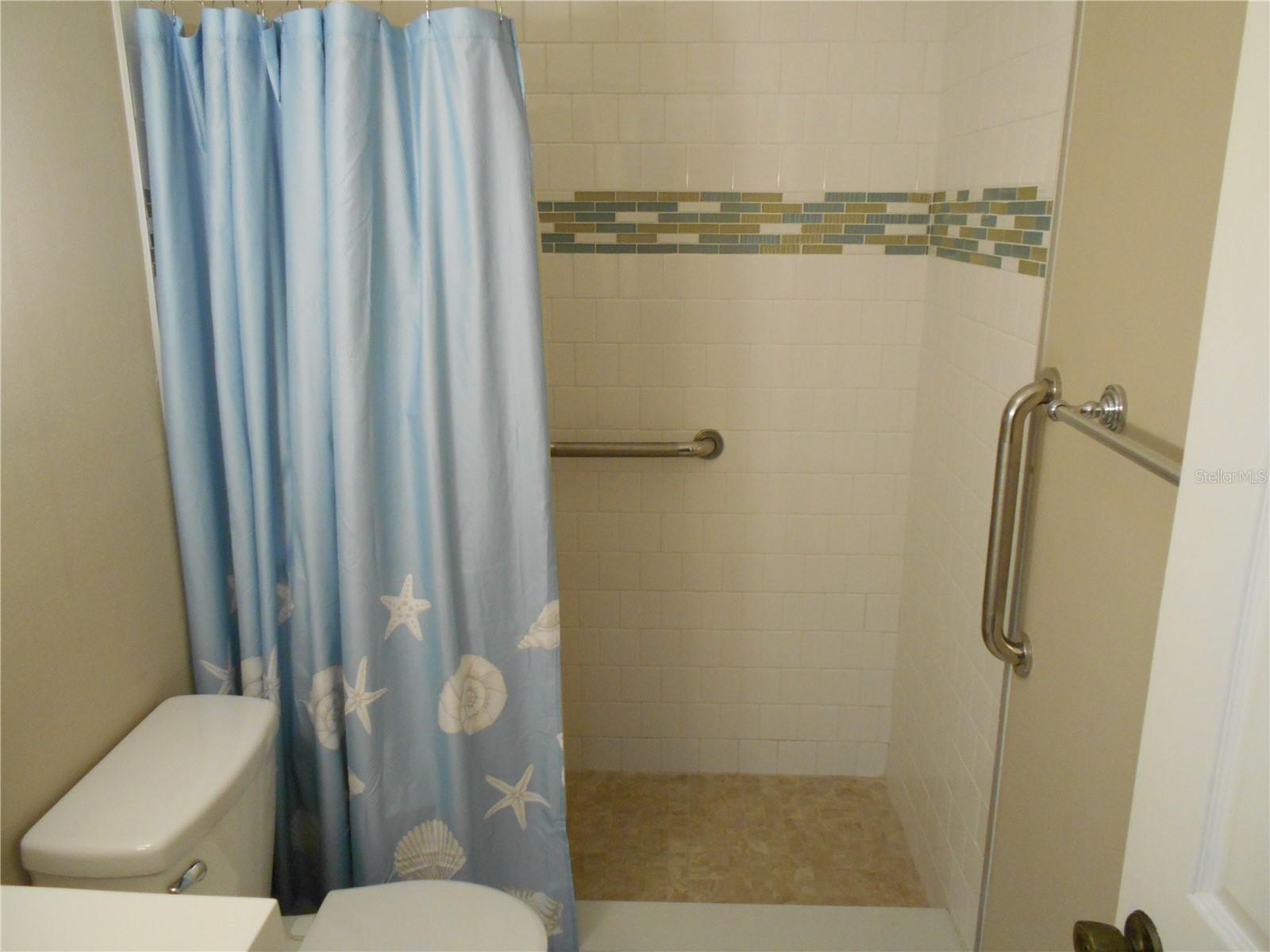 Image 27 of 38 For 2700 Bayshore Boulevard 4103