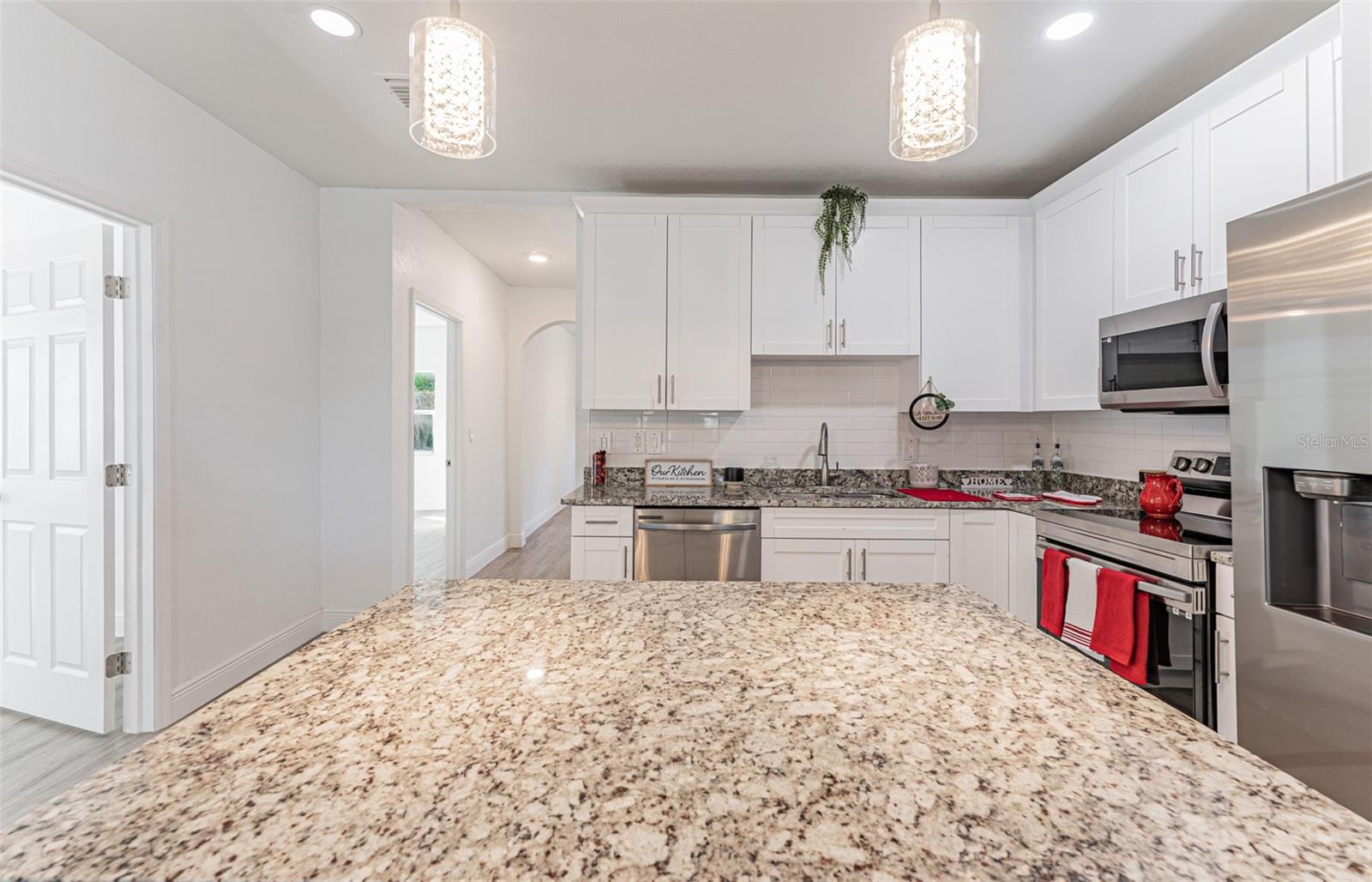 Image 12 of 46 For 1305 Osborne Avenue