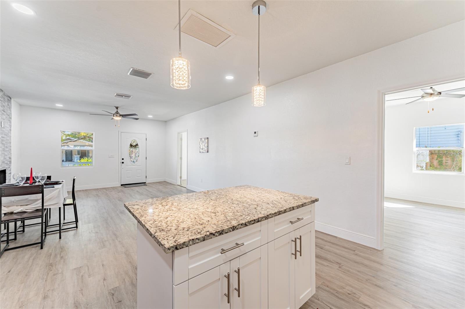 Image 15 of 46 For 1305 Osborne Avenue