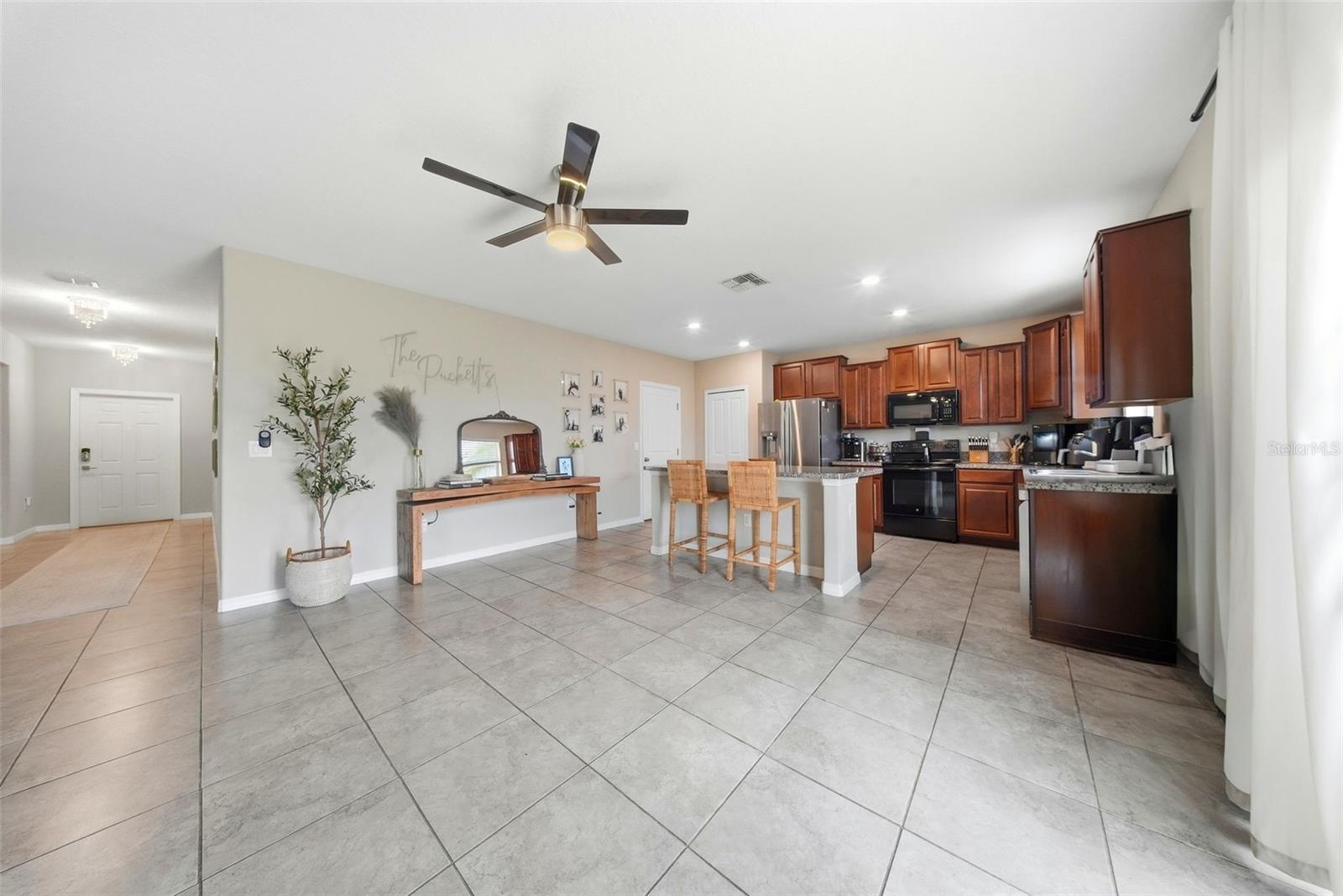 Image 14 of 55 For 4910 Babbling Brook Lane