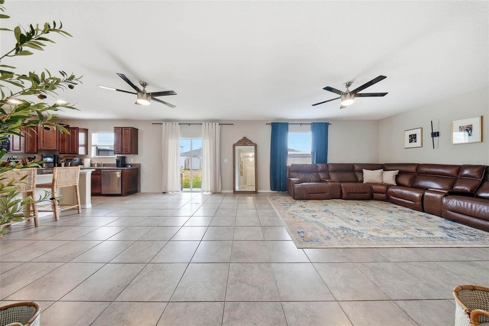 Image 7 of 55 For 4910 Babbling Brook Lane