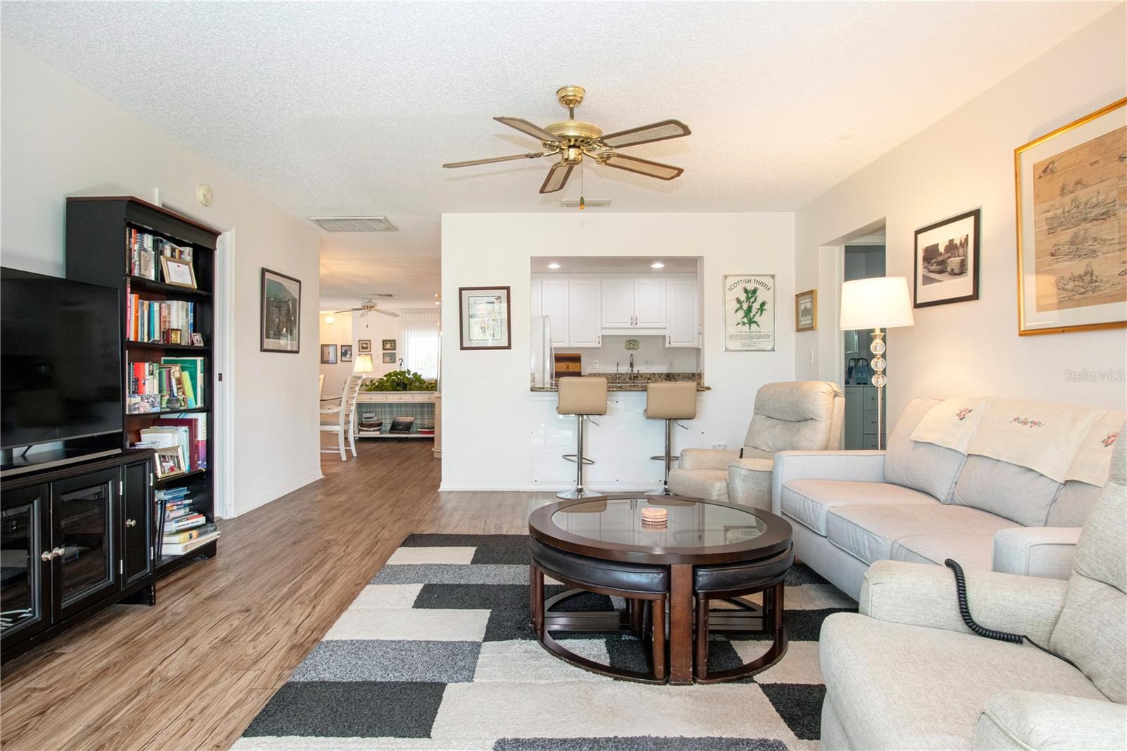 Image 21 of 49 For 203 Austin Hill Court