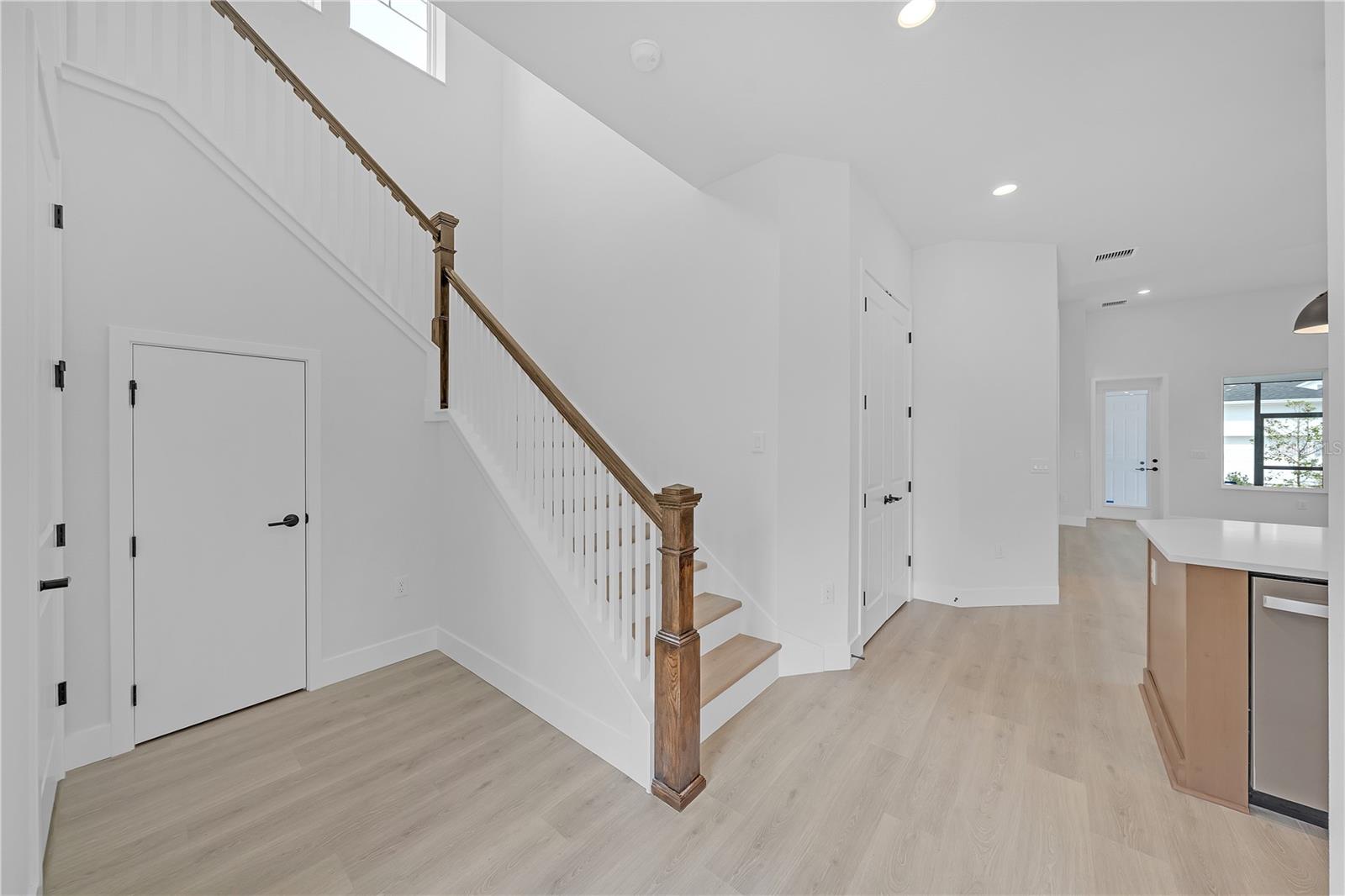 Image 14 of 52 For 7267 Kodiak Lane