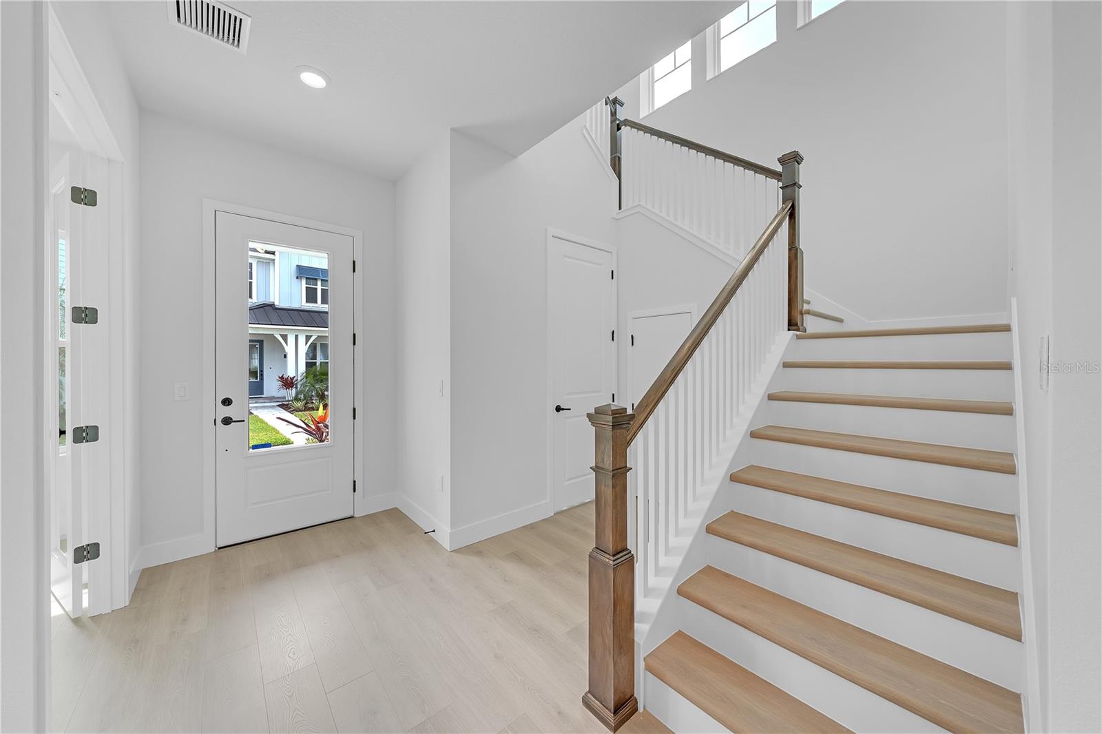 Image 15 of 52 For 7267 Kodiak Lane