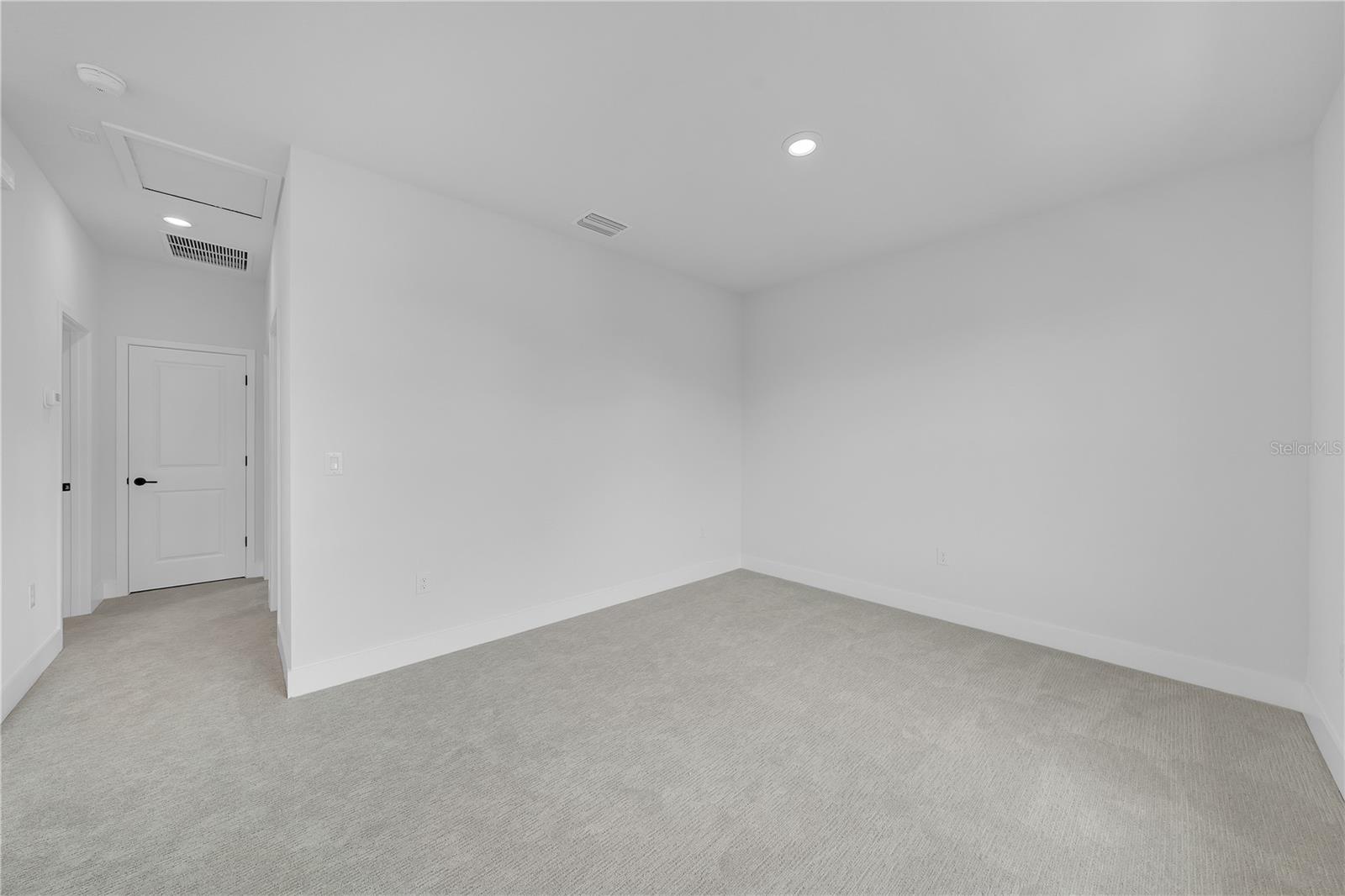 Image 37 of 52 For 7267 Kodiak Lane