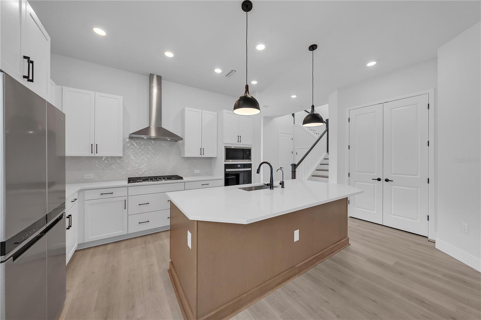 Image 5 of 52 For 7267 Kodiak Lane