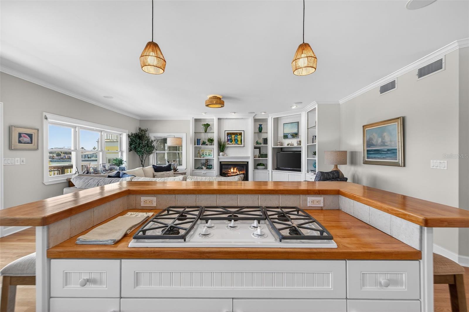 Image 14 of 72 For 2503 Pass A Grille Way