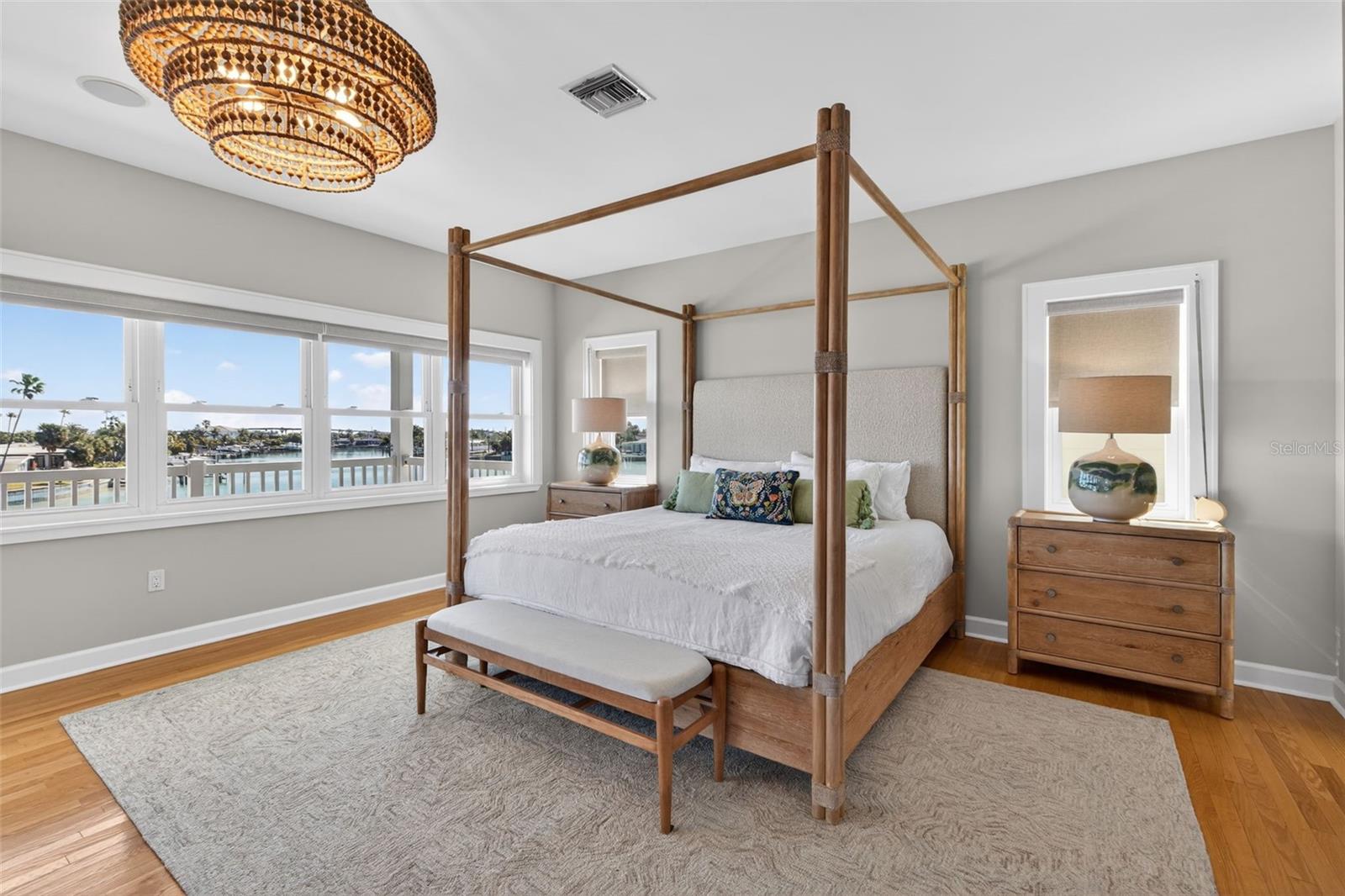 Image 32 of 72 For 2503 Pass A Grille Way